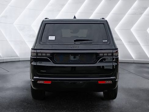 New 2026 Jeep Grand Wagoneer 4WD image 5
