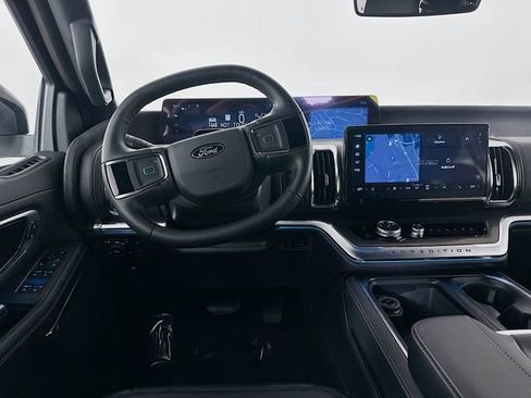 New 2026 Ford Expedition Platinum AWD/4WD image 24