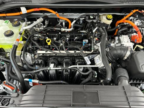 New 2026 Ford Escape SE image 21