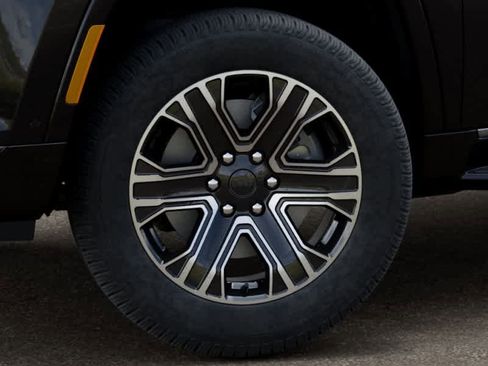 New 2026 Jeep Grand Wagoneer 4WD image 8