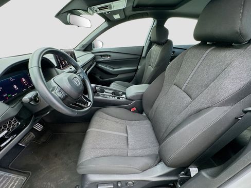 Used 2024 Honda Accord Sport image 13