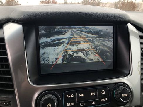 Used 2015 Chevrolet Tahoe LTZ image 17