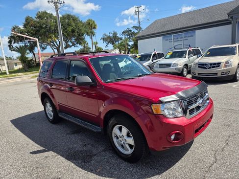 Used 2009 Ford Escape XLT FWD image 2