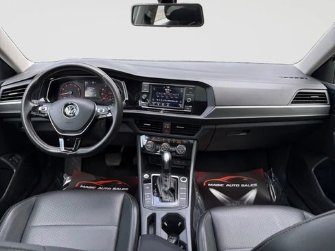 Used 2021 Volkswagen Jetta SE FWD image 22
