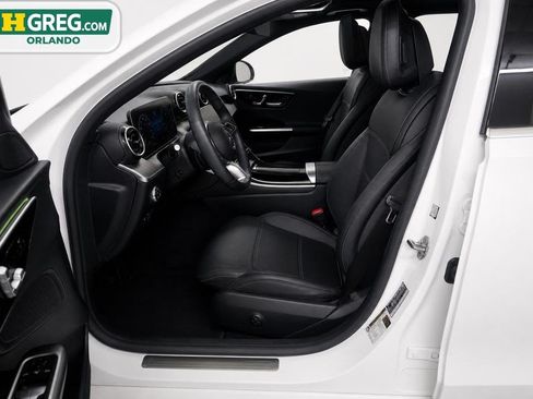 Used 2023 Mercedes-Benz C 300 Sedan image 8