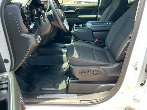 Used 2026 GMC Sierra 1500 Elevation w/ Elevation Select Package AWD/4WD image 18