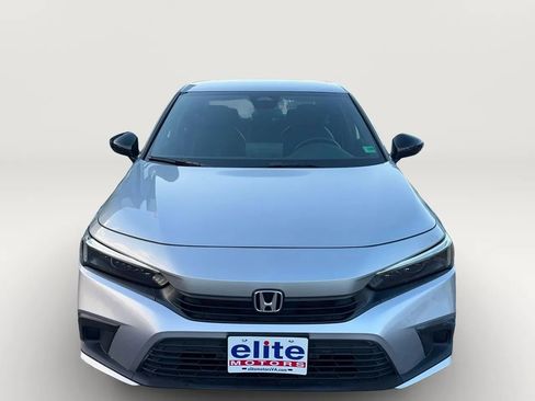 Used 2023 Honda Civic Sport image 2