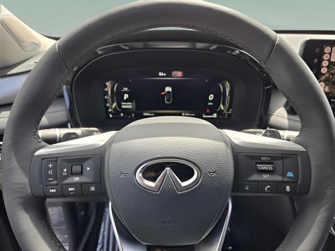 Certified 2026 INFINITI QX60 Luxe w/ Cargo Package FWD image 17