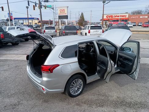 Used 2022 Mitsubishi Outlander SEL image 8