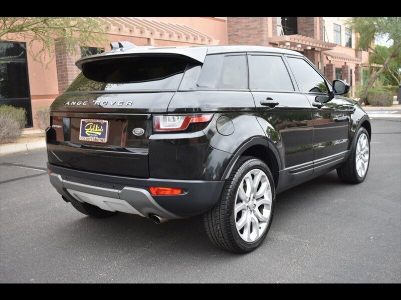 Used 2019 Land Rover Range Rover Evoque SE Premium AWD/4WD image 9