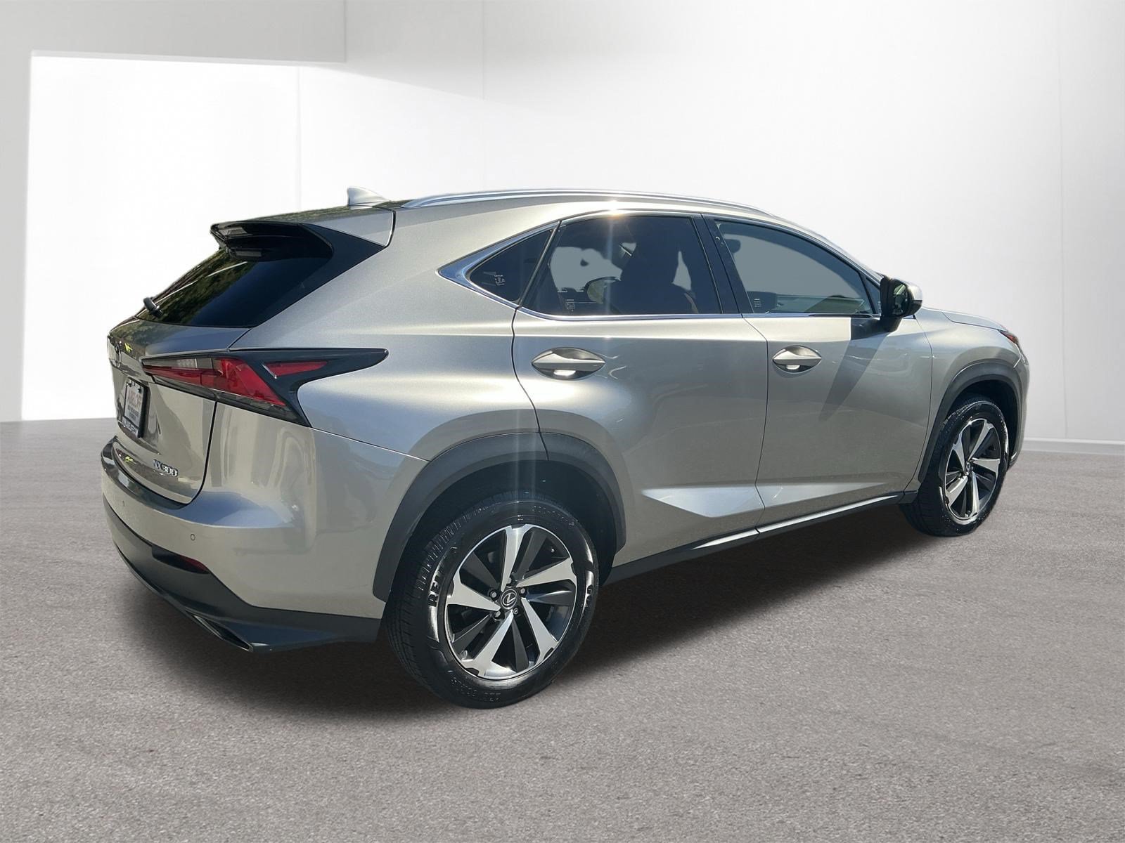Used 2018 Lexus NX 300 AWD w/ Premium Package image 6
