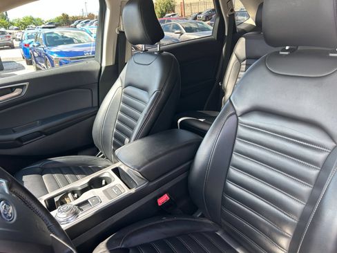 Used 2024 Ford Edge SEL AWD/4WD image 30