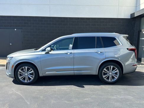 New 2025 Cadillac XT6 Premium Luxury w/ Technology Package image 2