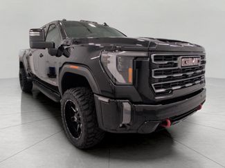 Used 2024 GMC Sierra 2500 AT4 w/ AT4 Premium Plus Package AWD/4WD video 1