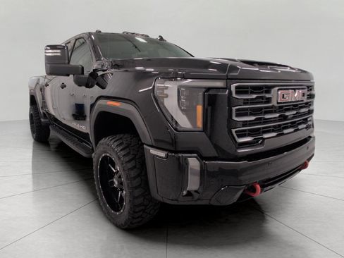 Used 2024 GMC Sierra 2500 AT4 w/ AT4 Premium Plus Package AWD/4WD image 1