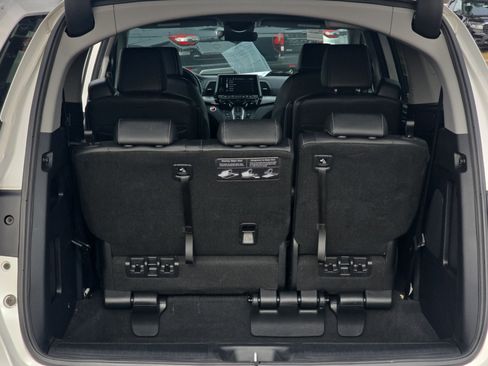 Used 2024 Honda Odyssey EX-L image 13