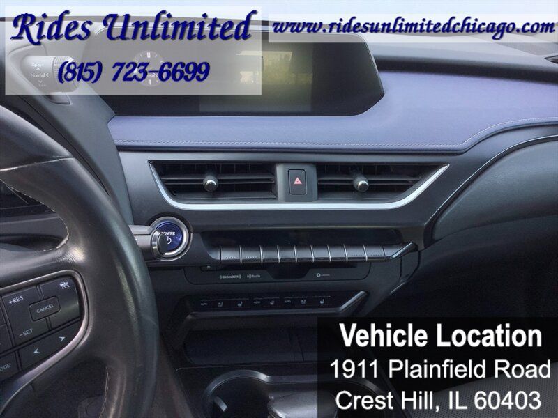 Used 2019 Lexus UX 250h w/ Premium Package AWD/4WD image 18