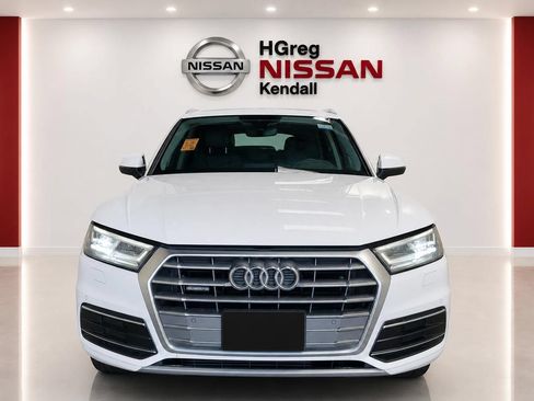 Used 2018 Audi Q5 2.0T Premium Plus w/ Premium Plus Package AWD/4WD image 5