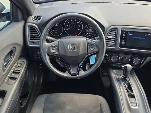 Used 2022 Honda HR-V Sport image 25