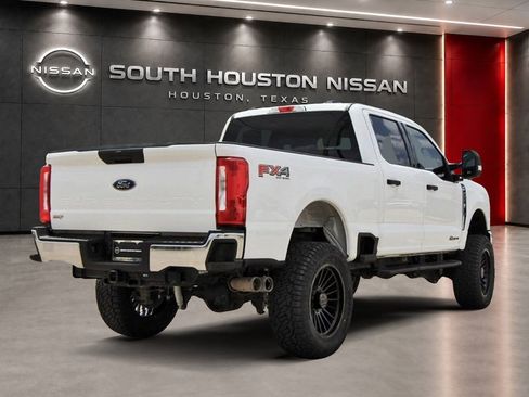 Used 2025 Ford F250 XLT w/ FX4 Off-Road Package AWD/4WD image 4