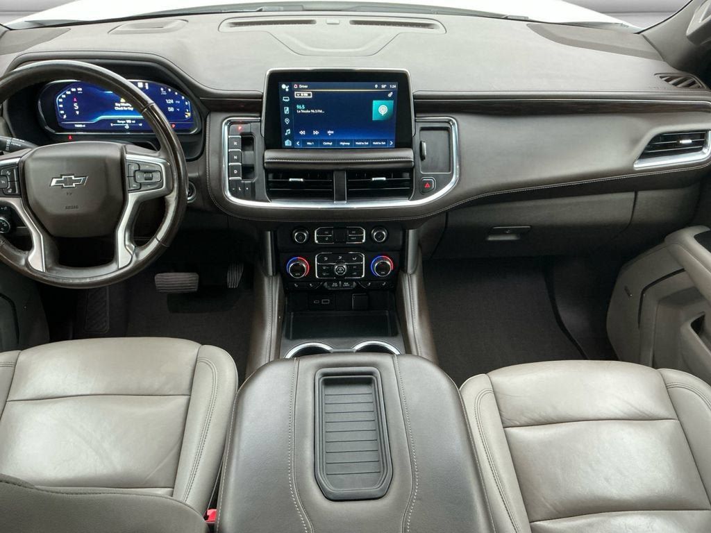 Used 2022 Chevrolet Tahoe Z71 w/ Luxury Package AWD/4WD image 11