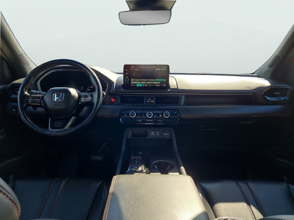 Certified 2024 Honda Pilot TrailSport image 11