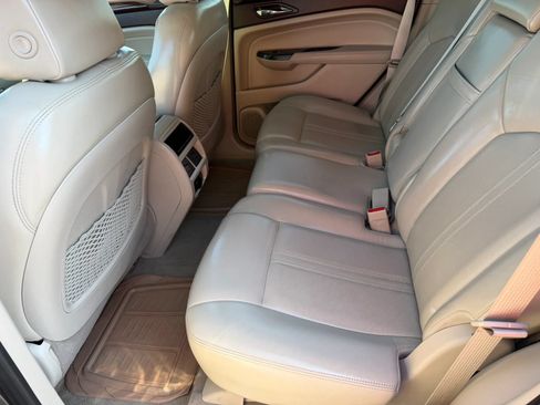 Used 2014 Cadillac SRX Luxury w/ Driver Awareness Package AWD/4WD image 11