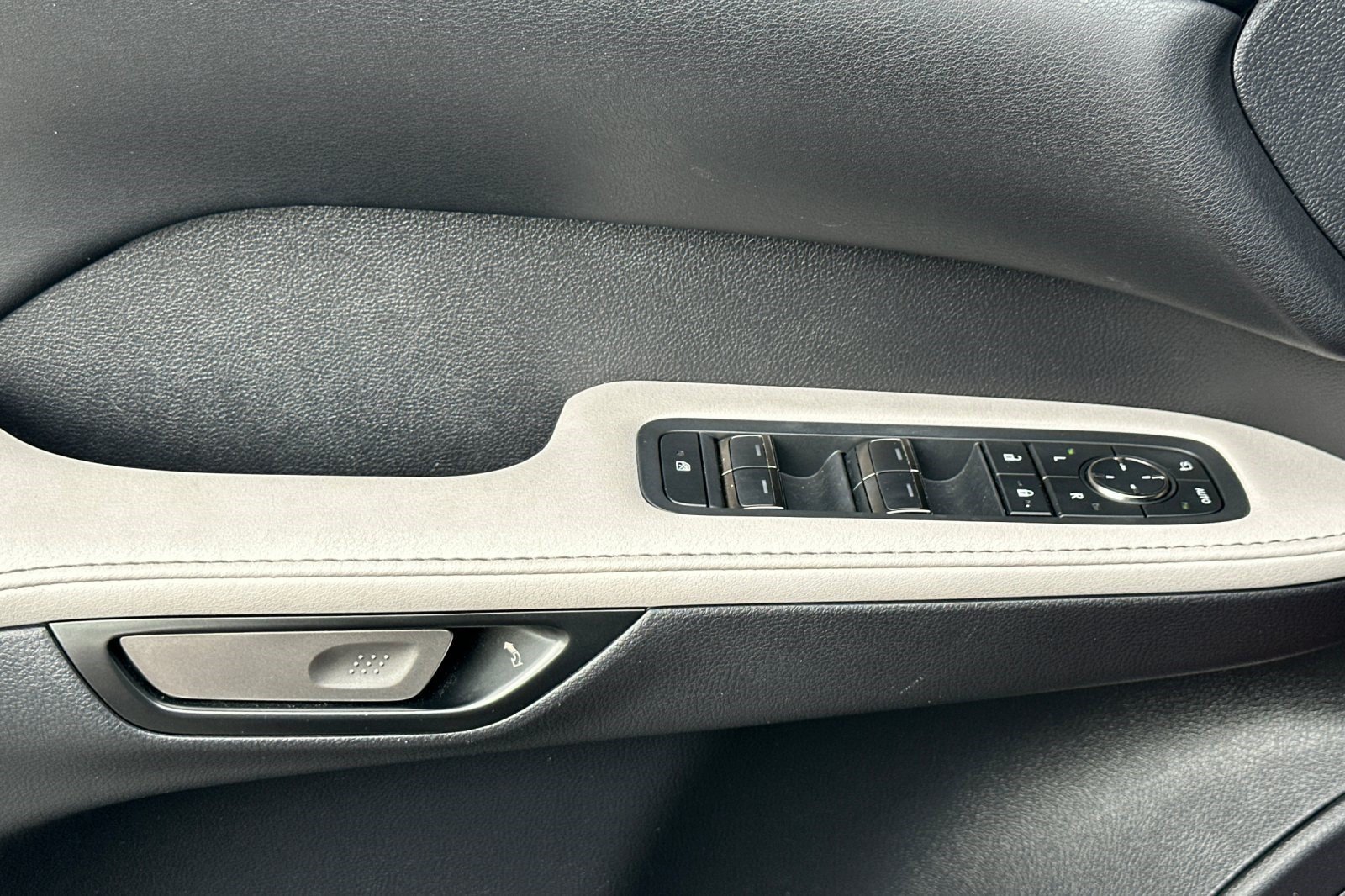 Certified 2024 Lexus RX 350 Premium Plus w/ Cold Area Package FWD image 14