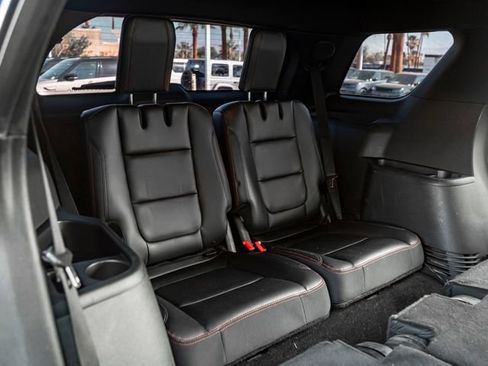 Used 2018 Ford Explorer Sport AWD/4WD image 39