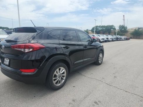 Used 2018 Hyundai Tucson SE FWD image 4