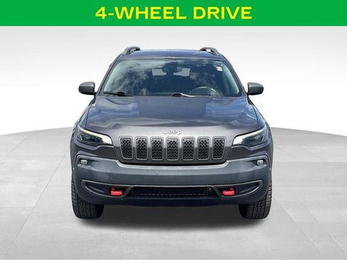 Used 2020 Jeep Cherokee Trailhawk w/ Cold Weather Group AWD/4WD image 3