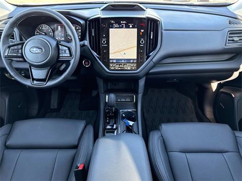 Used 2025 Subaru Ascent Bronze Edition image 21