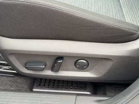 Certified 2023 Nissan Rogue SV AWD/4WD image 11