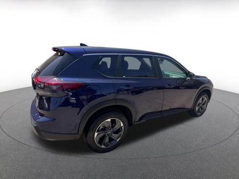 Used 2025 Nissan Rogue SV FWD image 15