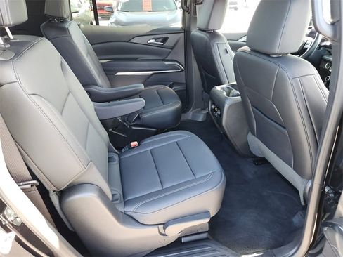 Certified 2026 Chevrolet Traverse LT w/ Driver Confidence Package image 22