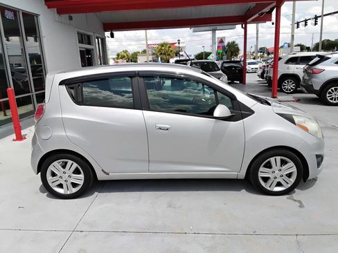 Used 2014 Chevrolet Spark LT image 3
