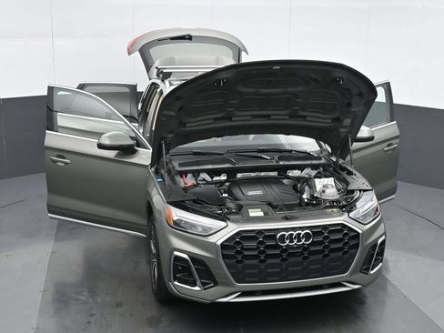 Used 2024 Audi Q5 2.0T Premium Plus AWD/4WD image 35