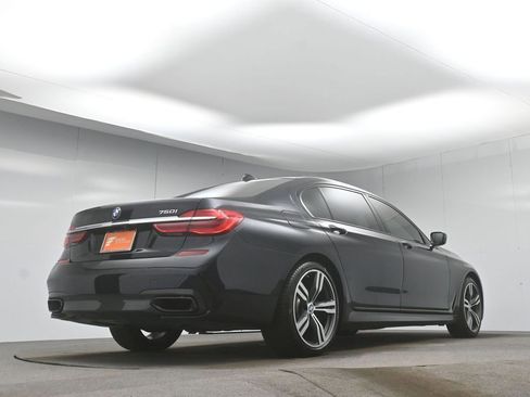 Used 2019 BMW 750i image 47