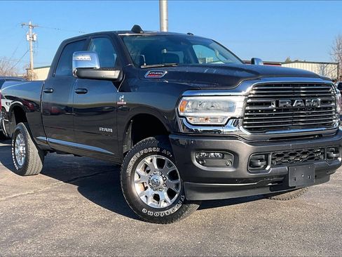 Used 2024 RAM 2500 Laramie w/ Safety Group image 11