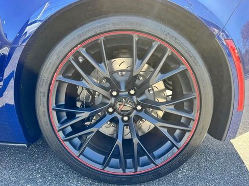 Used 2017 Chevrolet Corvette Z06 RWD image 24