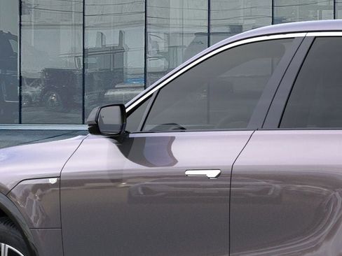 New 2026 Cadillac Lyriq Luxury AWD/4WD image 12