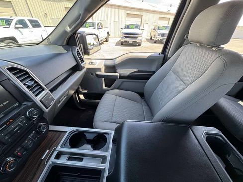 Used 2015 Ford F150 XLT w/ Equipment Group 302A Luxury AWD/4WD image 32