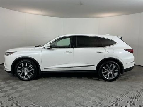 Used 2023 Acura MDX SH-AWD w/ Technology Package image 8
