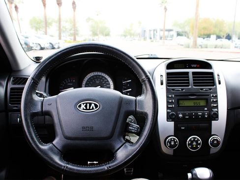 Used 2009 Kia Spectra5 SX image 23