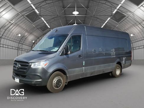 Used 2022 Mercedes-Benz Sprinter 4500 w/ Parking Package image 1