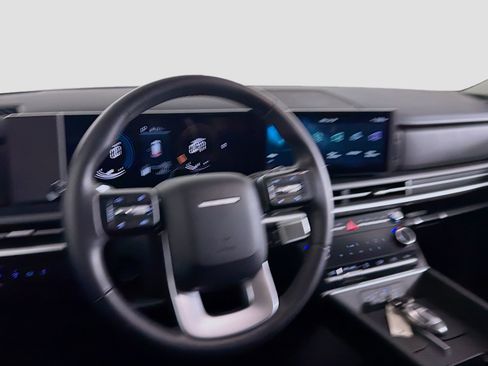 Used 2026 Hyundai Santa Fe SEL FWD image 18
