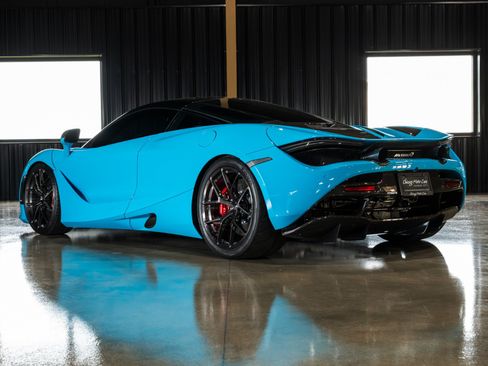 Used 2018 McLaren 720S RWD image 7