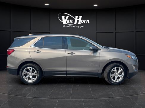 Used 2018 Chevrolet Equinox LT AWD/4WD image 8