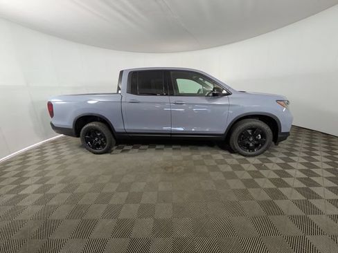 New 2026 Honda Ridgeline Black Edition image 8