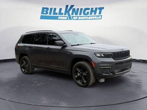 Used 2024 Jeep Grand Cherokee L Limited w/ Luxury Tech Group II AWD/4WD image 7